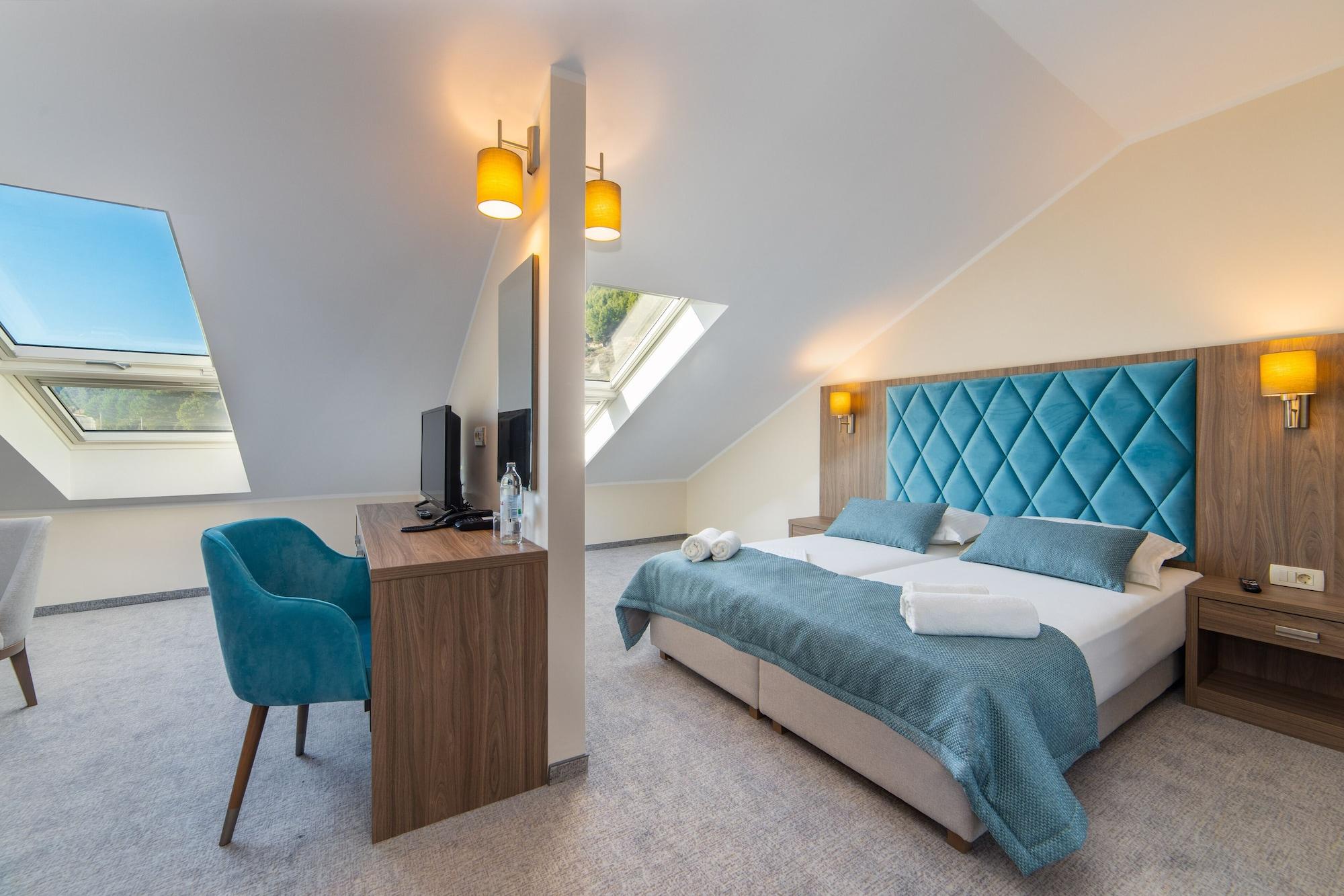 Hotel Bella Vista Дрвеник Екстериор снимка