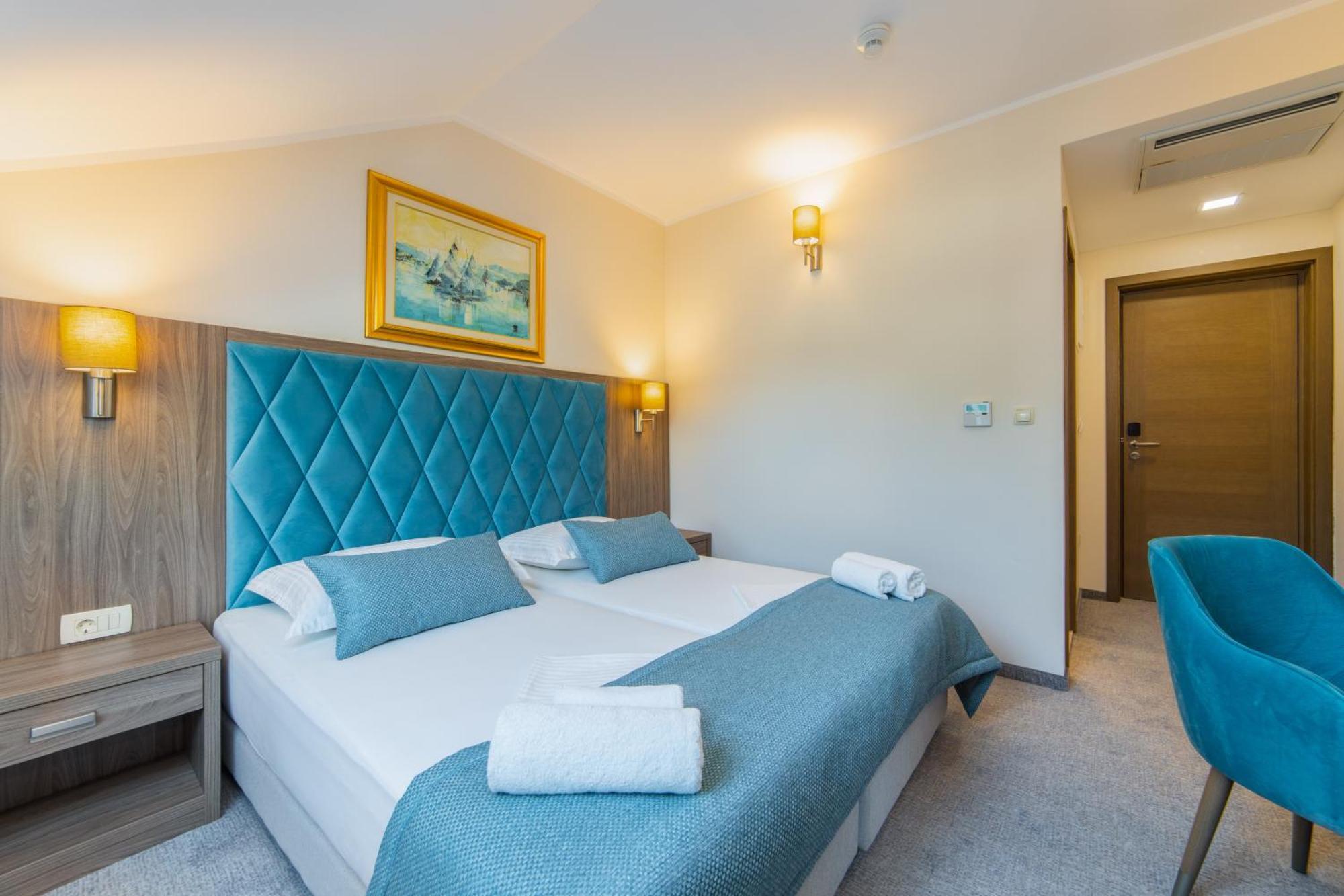 Hotel Bella Vista Дрвеник Екстериор снимка