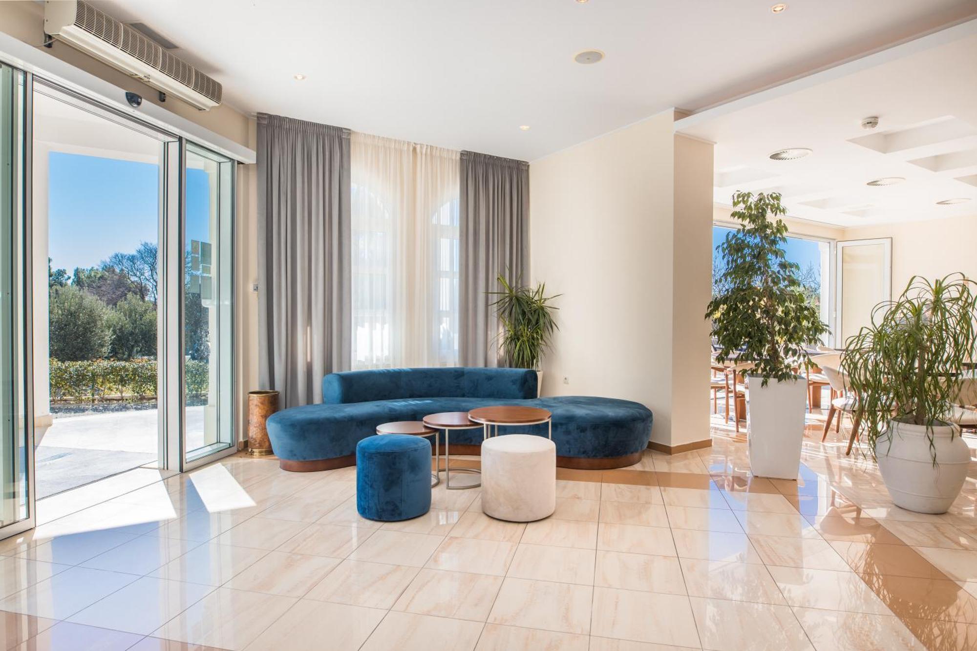 Hotel Bella Vista Дрвеник Екстериор снимка